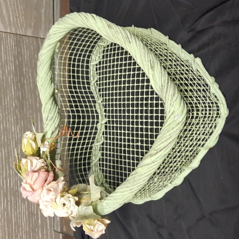 Green wire & Wicker country basket